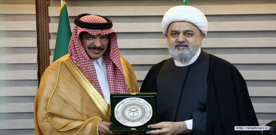 دیدار سفیر عربستان سعودی با دبیرکل مجمع جهانی تقریب مذاهب اسلامی 29/11/1402
