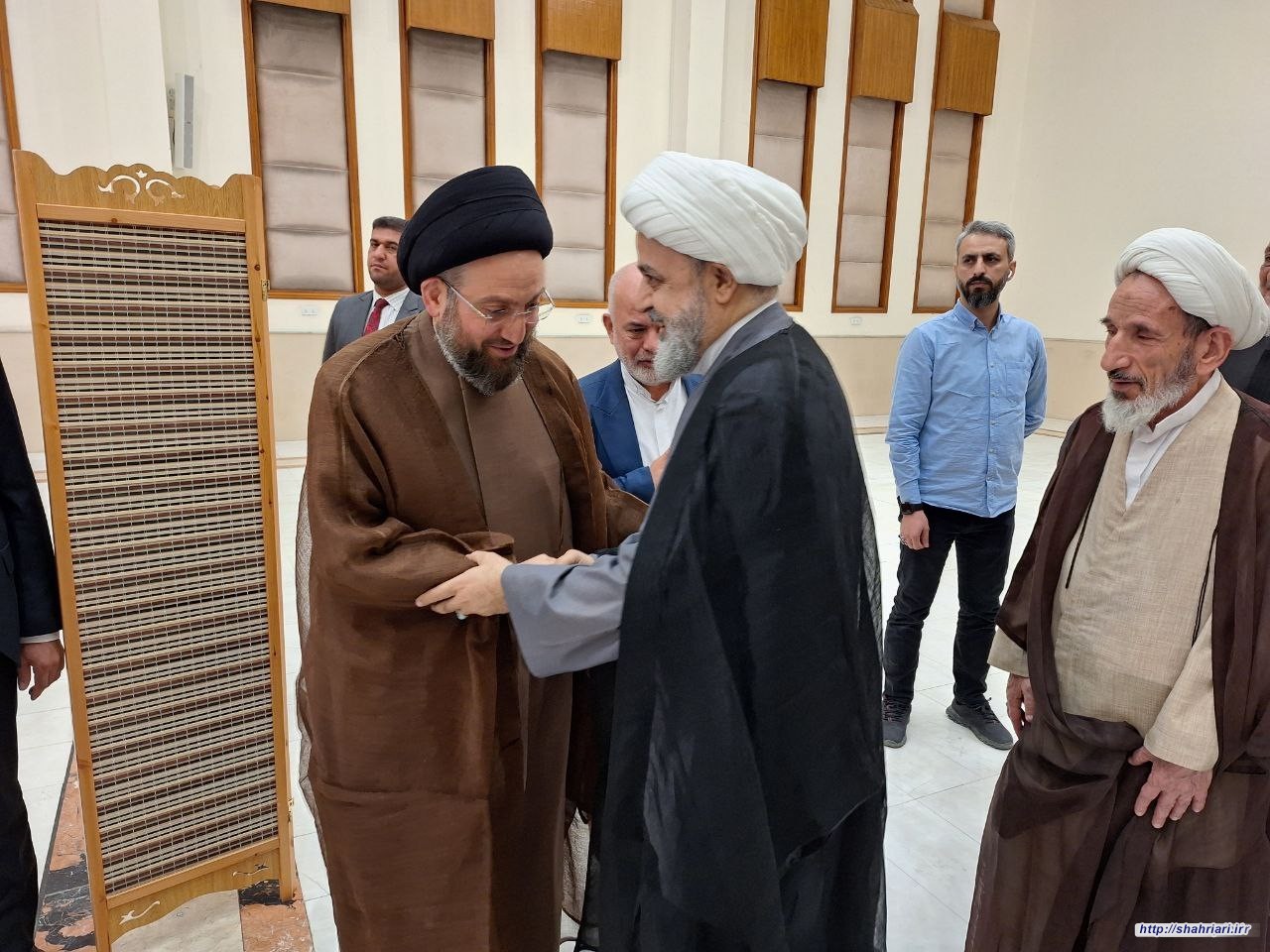 دیدار دبیرکل و اعضای شورای عالی مجمع تقریب با سیدعمار الحکیم رئیس جریان حکمت ملی عراق 1403/2/22