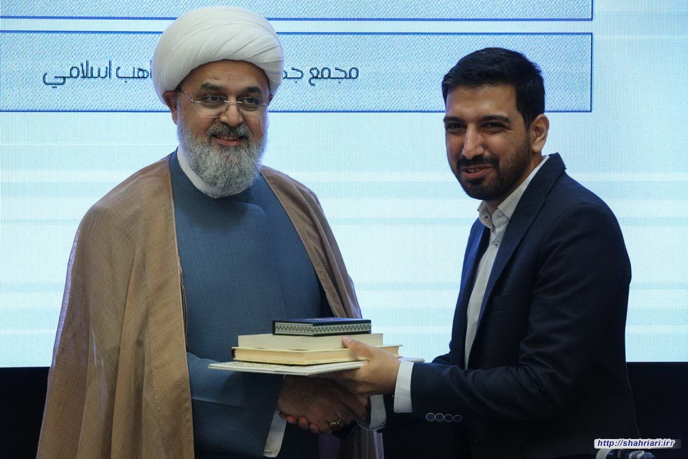 نشست علمی مقالات ارسالی به کنفرانس وحدت 38