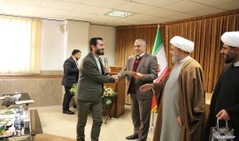 مراسم تقدیر از کارکنان پژوهشگاه مطالعات تقریبی به مناسبت هفته پژوهش